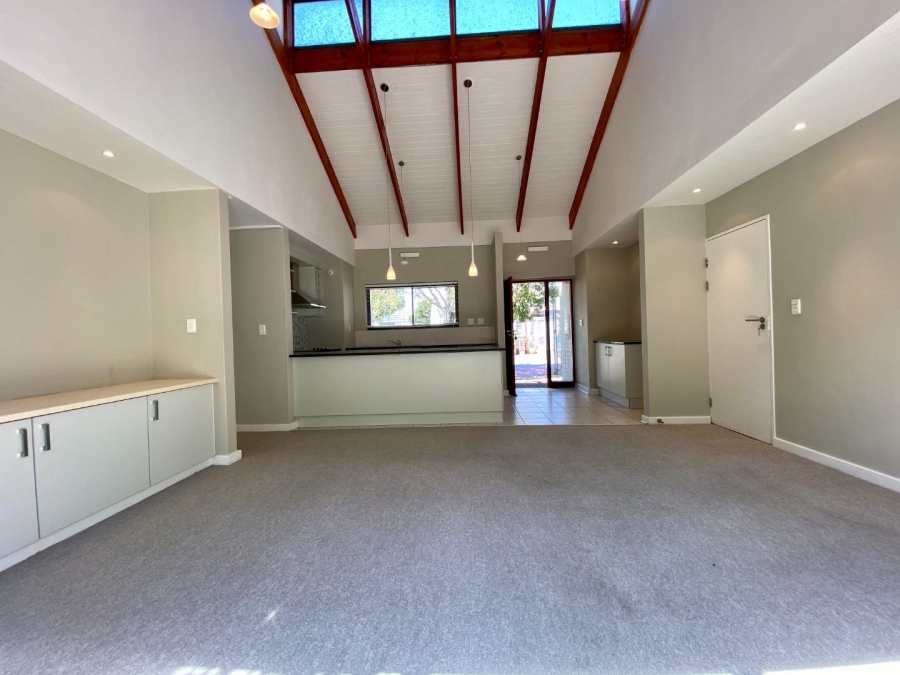 3 Bedroom Property for Sale in Beach Estate Western Cape